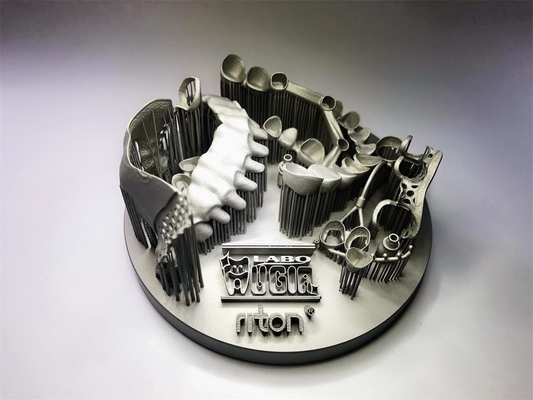 Material de Silver In Manufacturing de la impresora del titanio 3D del derretimiento del laser 4.5KW